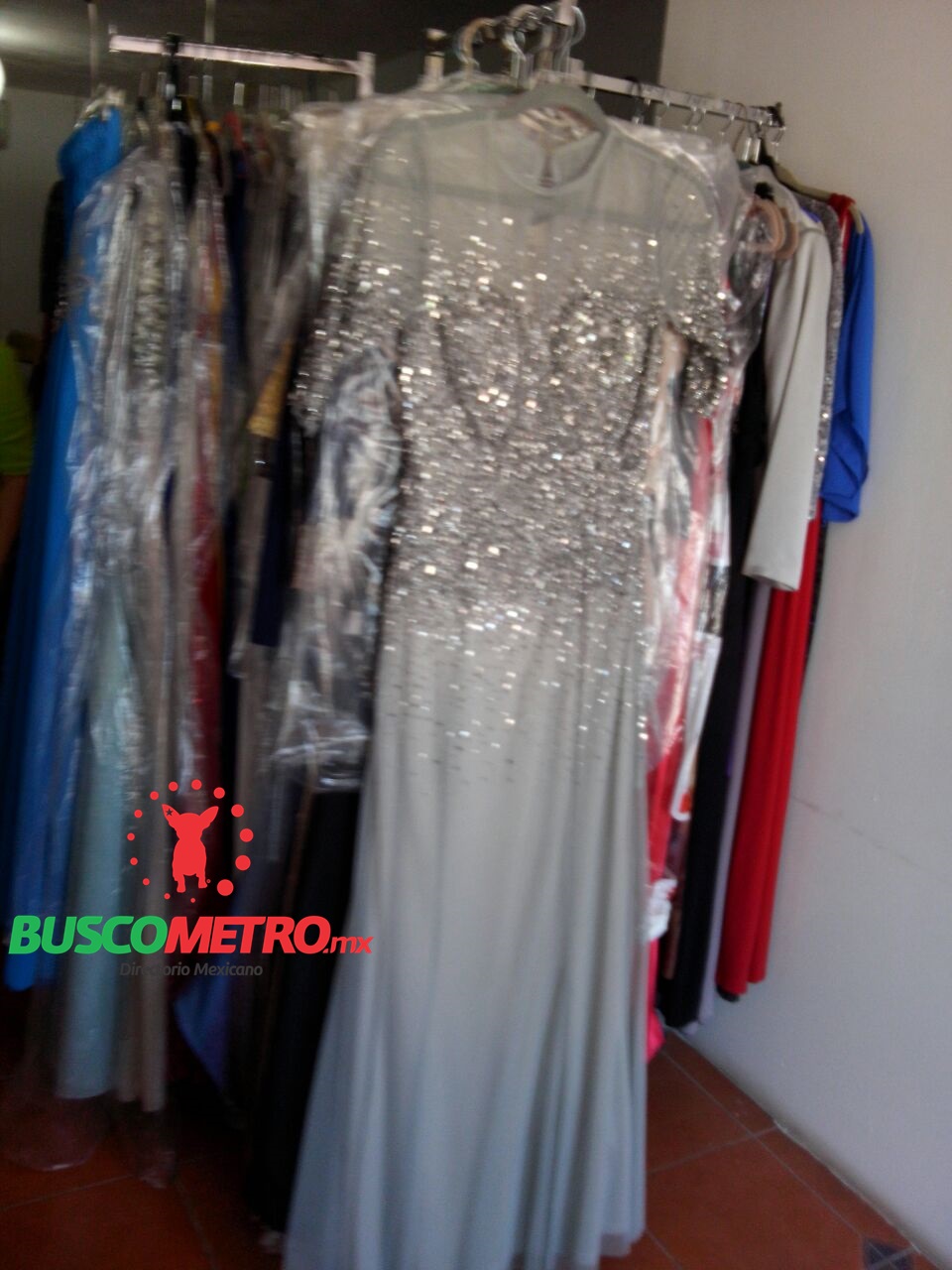 BUSCOMETRO | Cliente: Divana Renta de Vestidos
